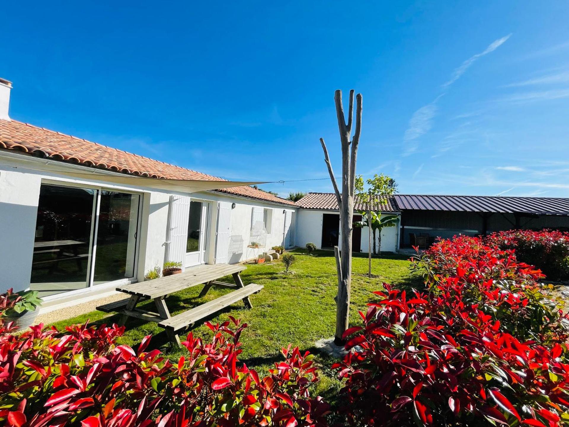 De Caractere A Moins De 10min Des Plages Holiday home *